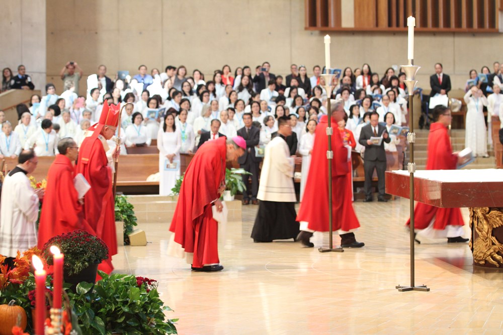 Cộng đồng Công giáo Việt Nam TGP Los Angeles mừng đại lễ Các Thánh tử đạo Việt Nam